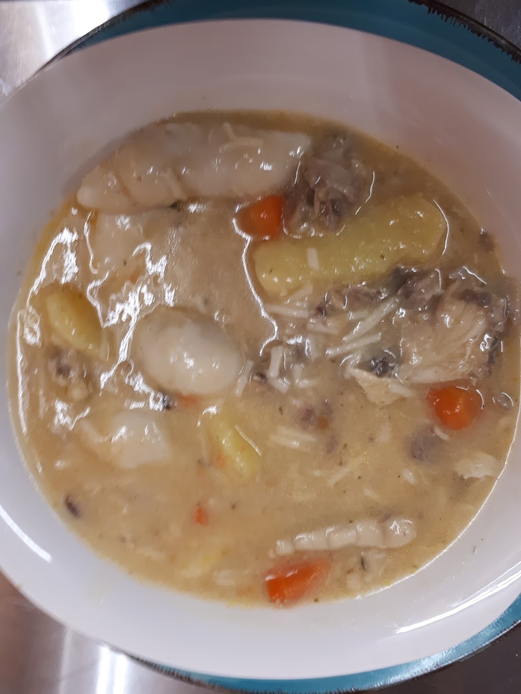 Mellos Cafe | 2536 Eglinton Ave W, York, ON M6M 3N4, Canada | Phone: (416) 792-4976