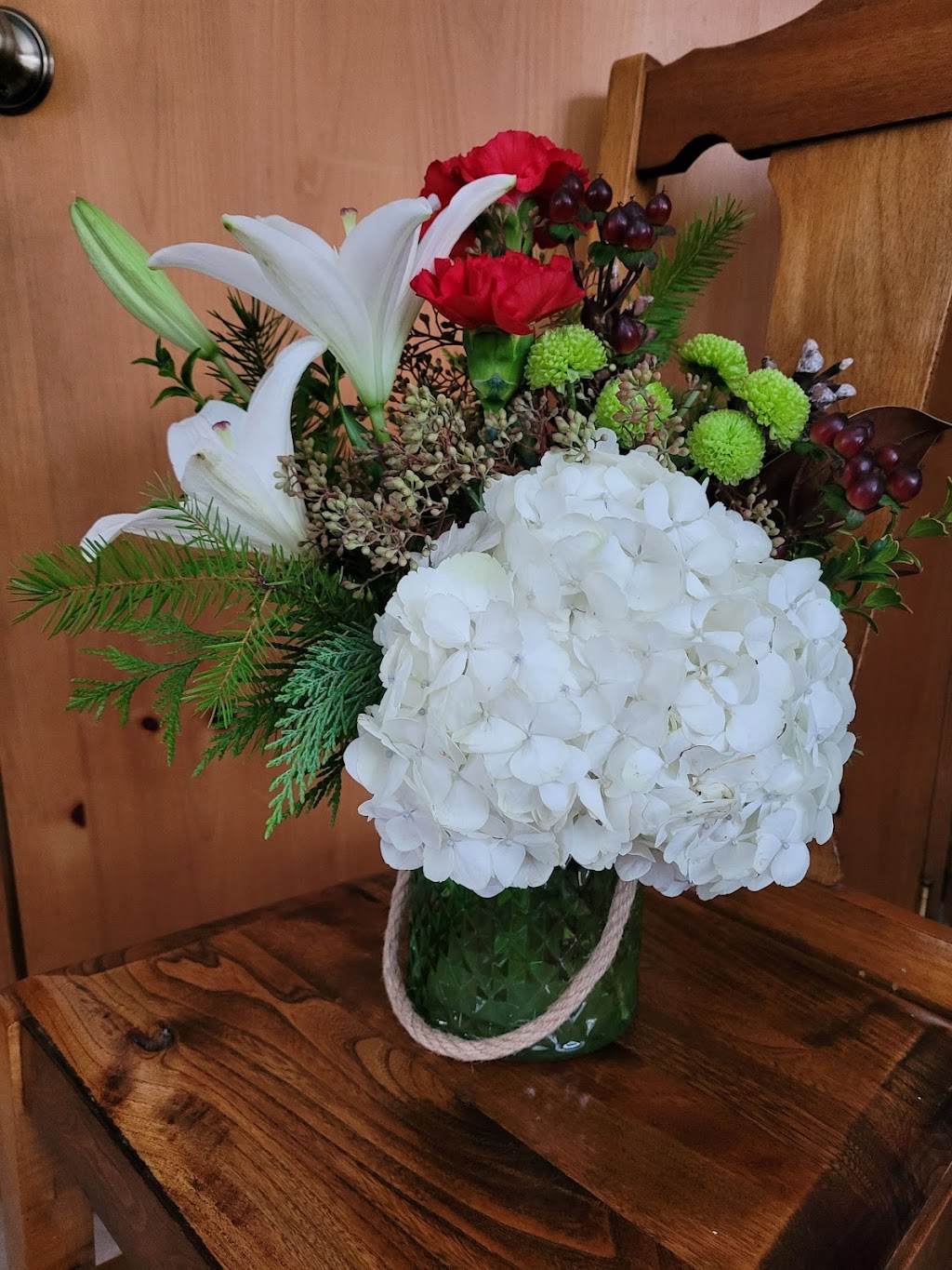 The Flower Garden - Burks Falls | 185 Ontario St, Burks Falls, ON P0A 1C0, Canada | Phone: (705) 382-1006