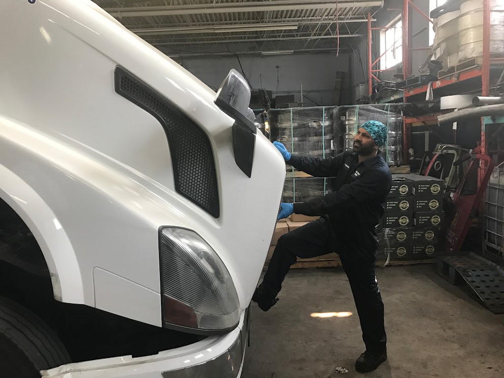 Best Truck Repair & Tire Centre Ltd | 1715 Sismet Rd, Mississauga, ON L4W 1P9, Canada | Phone: (905) 625-0055
