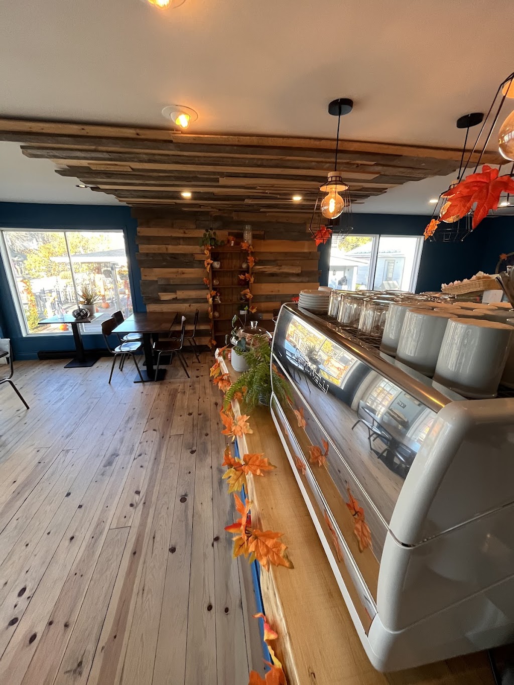 Café Marius | 365 Rue Principale, Saint-Donat-de-Montcalm, QC J0T 2C0, Canada | Phone: (819) 419-0103