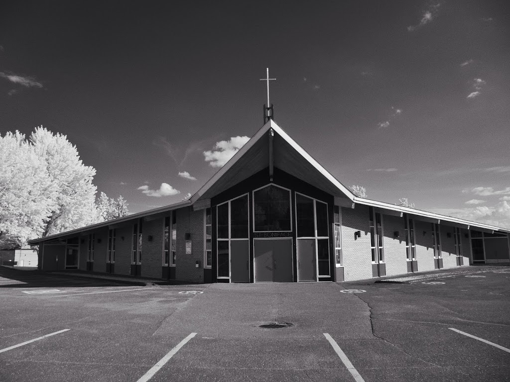 Nativite de Jesus | 75 Rue Morris, Sherbrooke, QC J1J 2L8, Canada | Phone: (819) 562-4421