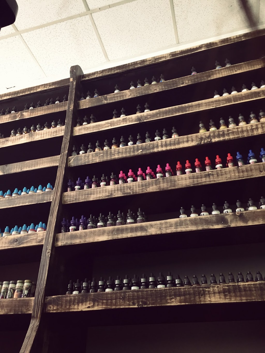 Vape Horizon | 14820 Stony Plain Rd, Edmonton, AB T5N 3S5, Canada | Phone: (587) 520-5151