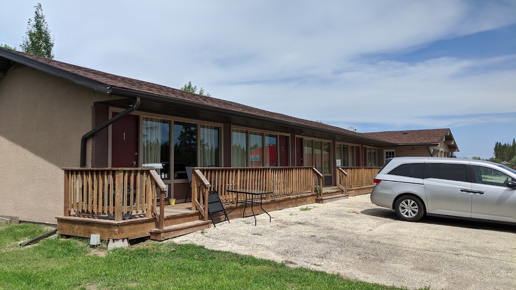 Cedar Creek Resort | 85101 PTh 1 West, East Braintree, MB R0E 0L0, Canada | Phone: (204) 426-5444