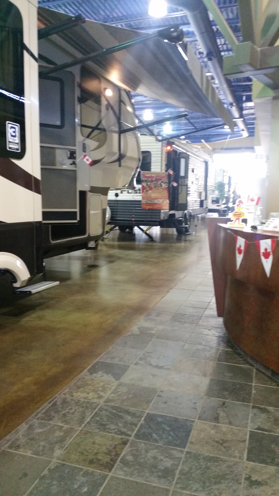 Woodys RV World - Calgary | 11700 29 St SE, Calgary, AB T2Z 3W9, Canada | Phone: (403) 258-2727