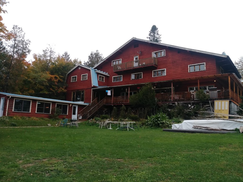 Parkers Lodge | lodging | 1340 Rang 7e, Val-David, QC J0T 2N0, Canada | 8193222026 OR +1 819-322-2026