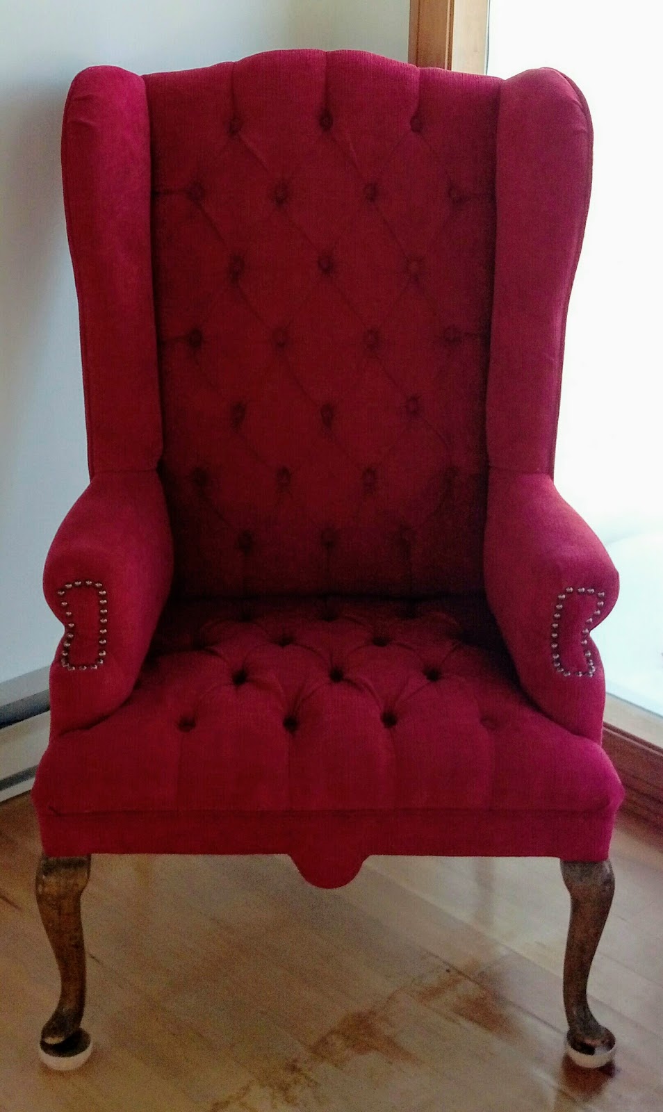 Mariannes Upholstery | 9 Main St, Tara, ON N0H 2N0, Canada | Phone: (519) 934-3807