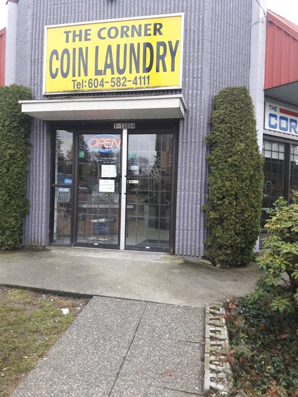 Corner Coin Laundry | 13654 Grosvenor Rd, Surrey, BC V3R 5C9, Canada | Phone: (604) 582-4111