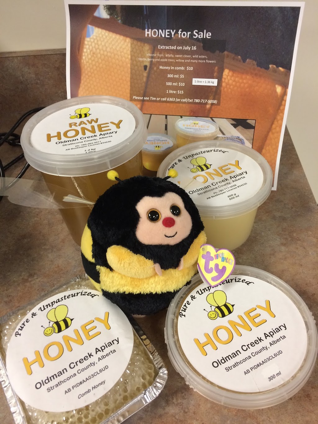 Oldman Creek Apiary | 53235 Range Rd 212, Ardrossan, AB T8G 2B5, Canada | Phone: (780) 717-5058