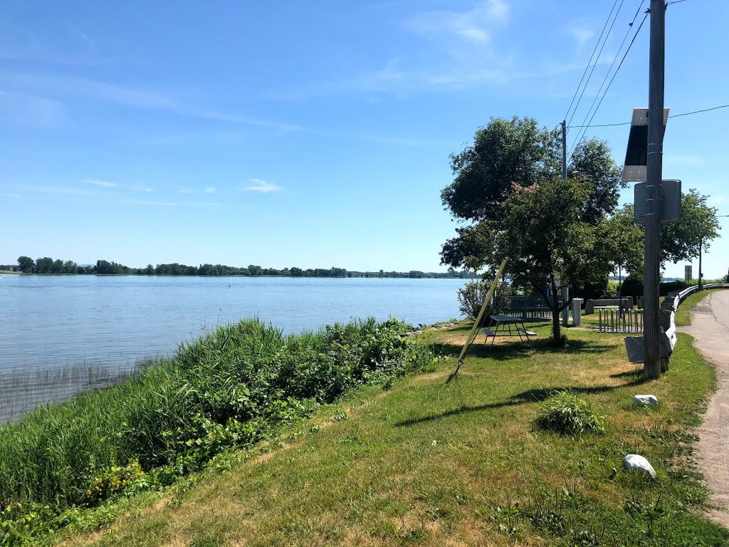 Pariosse de Saint-Sulpice | 797-727 Chemin du Bord de lEau, Saint-Sulpice, QC J5W 4K8, Canada