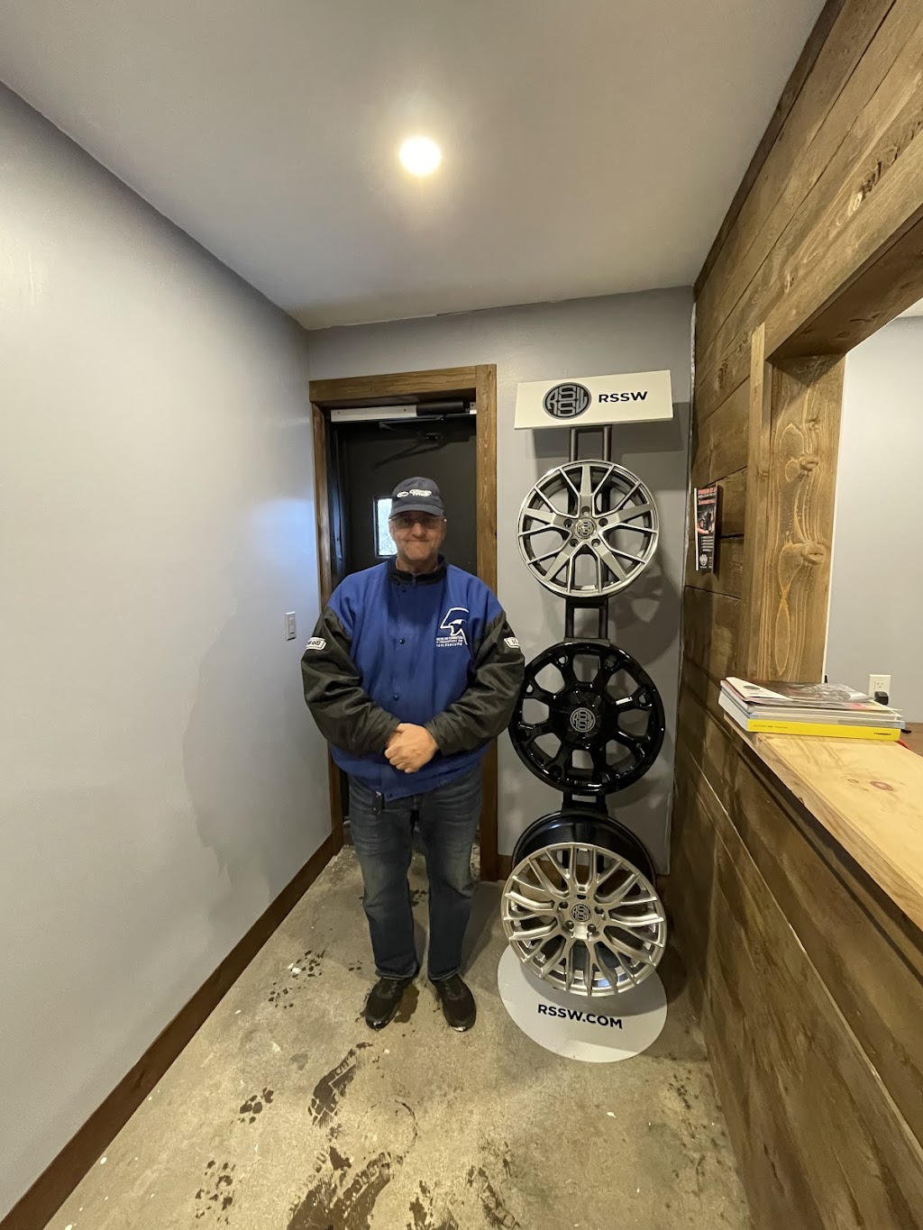 Garage Worx Inc | 398 B QC-138, Colombier, QC G0H 1P0, Canada | Phone: (581) 623-0342