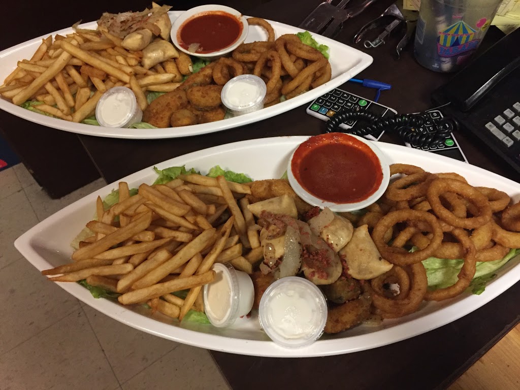 Golden Pizza | 1201 Broadview Ave, East York, ON M4K 2T1, Canada | Phone: (416) 425-3787