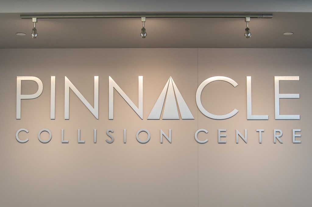 Pinnacle Collision Centre | 15 Rothwell Rd, Winnipeg, MB R3P 2M5, Canada | Phone: (204) 560-0143
