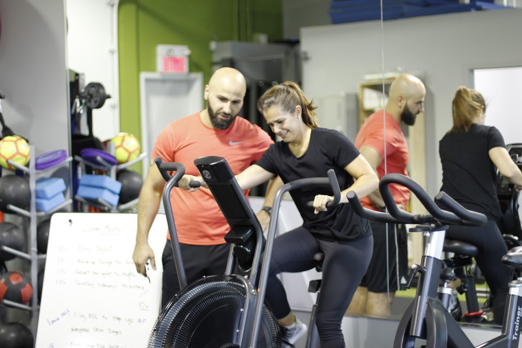 Le Fit zone | 4826 Boul Saint-Jean, Pierrefonds, QC H9H 4B2, Canada | Phone: (514) 675-3655