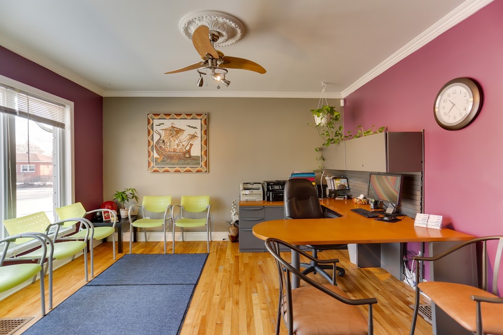 Impôt-Est-De-Montréal | 2720 Rue Honoré-Beaugrand, Montréal, QC H1L 5Y3, Canada | Phone: (514) 351-5772