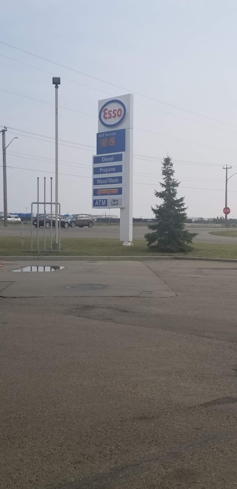 Esso | 7902 Sparrow Dr, Leduc, AB T9E 7G2, Canada | Phone: (780) 986-2222