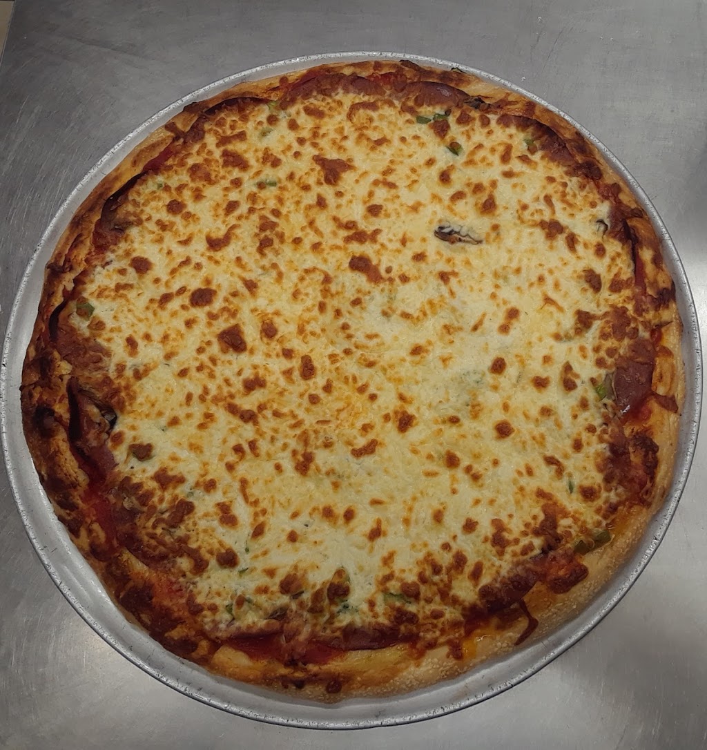 Casse Croute Chez Sylvie | 3000 QC-148, Luskville, QC J0X 2G0, Canada | Phone: (819) 455-1055