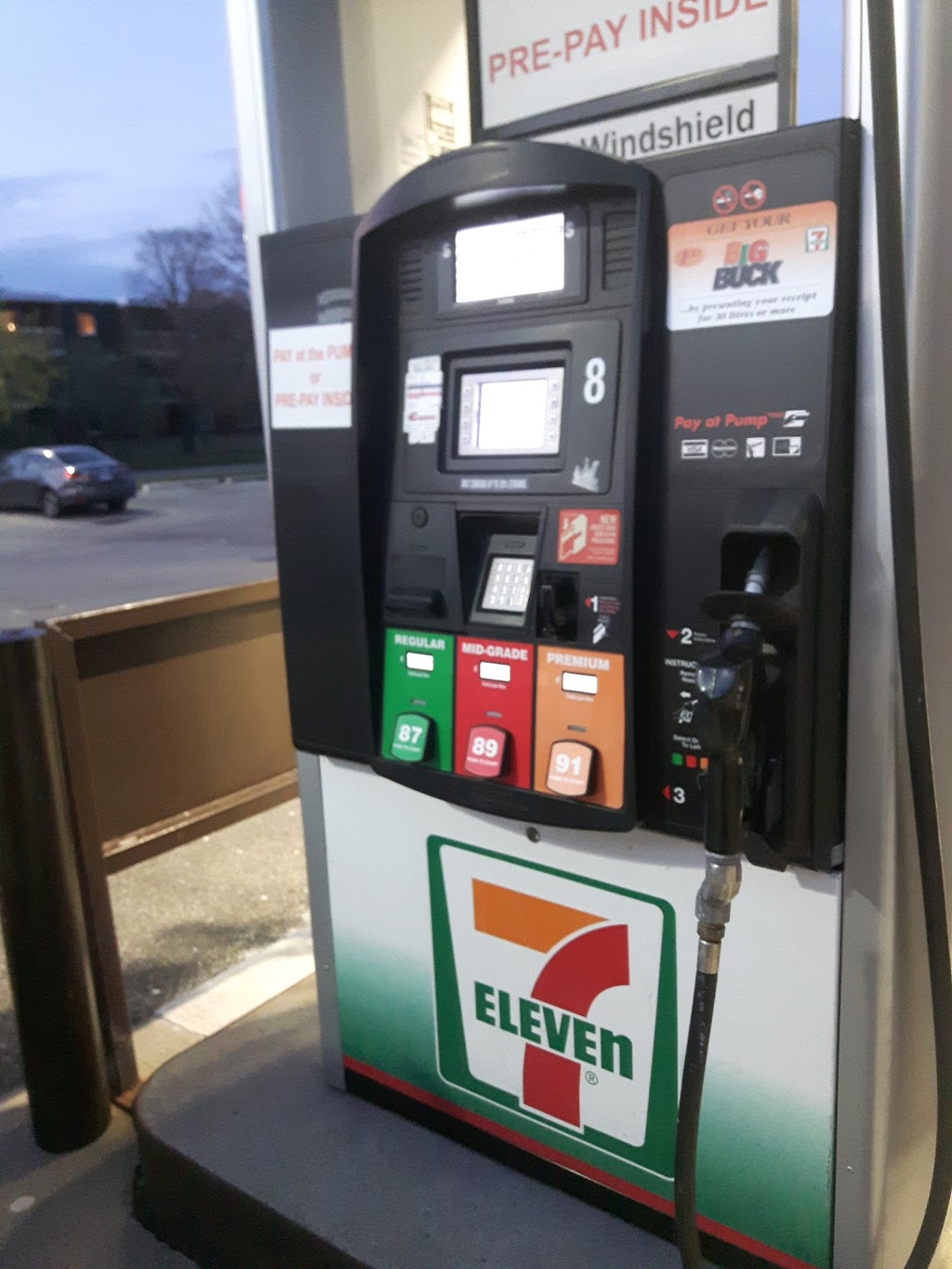 7-Eleven | 314 316 Lake St, St. Catharines, ON L2N 4H4, Canada | Phone: (905) 934-5885