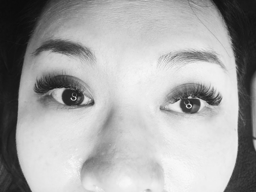 Lash Box CM | 9 Hillside Dr, East York, ON M4K 2M1, Canada | Phone: (416) 500-4660