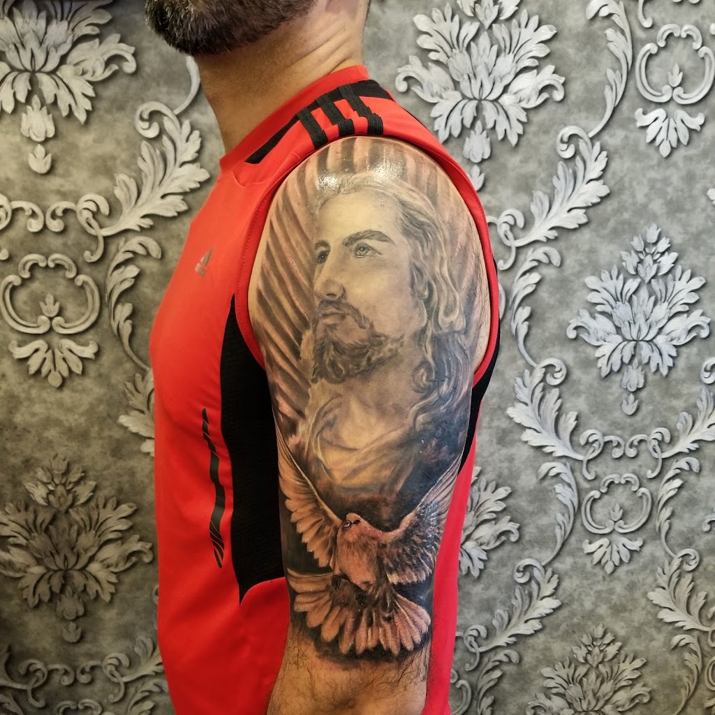 Malos Tattoo & Aesthetic Studio - Tattoo Calgary | 2212 4 St SW, Calgary, AB T2S 1W9, Canada | Phone: (403) 460-4653