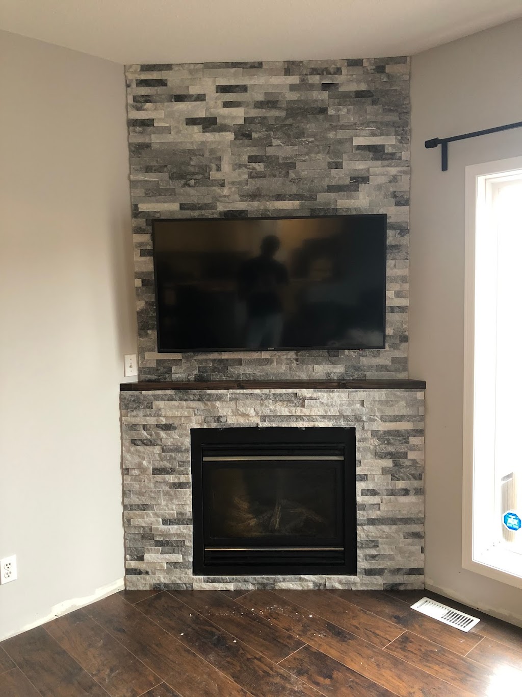 Ryter Homes | 120 Colton Cir, Kitchener, ON N2A 4K4, Canada | Phone: (647) 453-7608