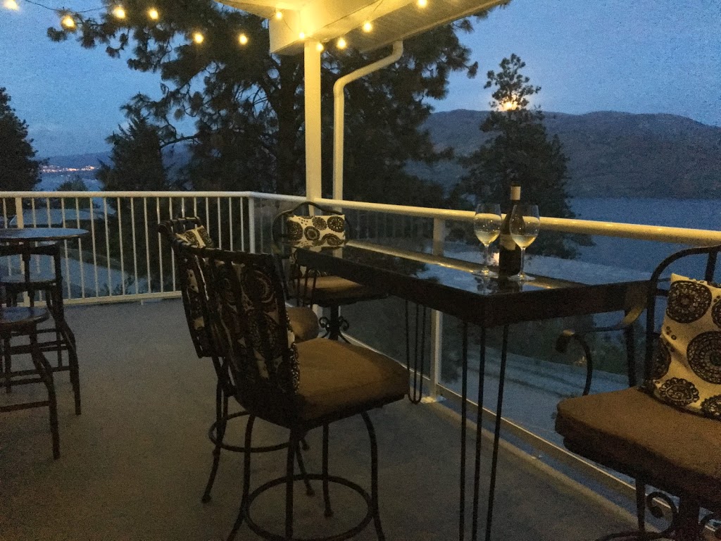 Mueller Haus Peachland Vacation Rental | 5815 MacGregor Rd, Peachland, BC V0H 1X4, Canada