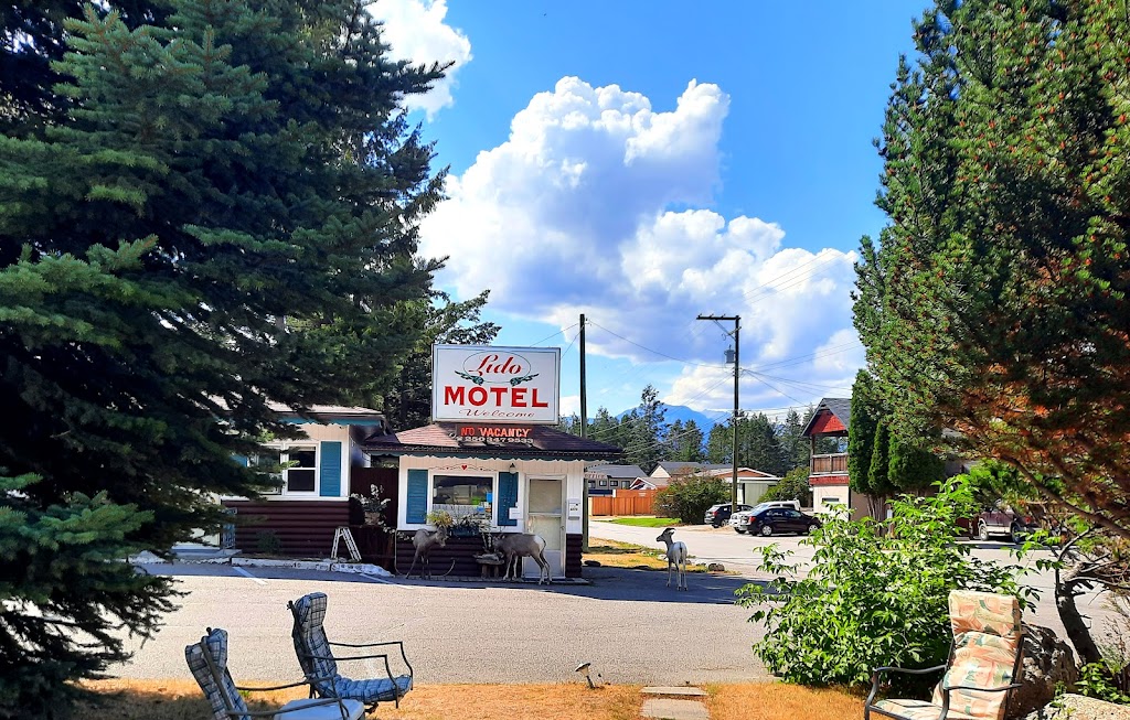 Lido Motel | 4876 McKay St, Radium Hot Springs, BC V0A 1M0, Canada | Phone: (877) 347-9533