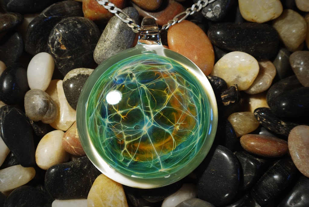 Creative Flow Glassworks | 176 A South Rd, Salt Spring Island, BC V8K 1Y3, Canada | Phone: (250) 653-2003
