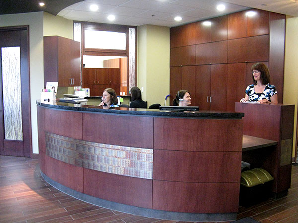 Fifth Avenue Dental Clinic | 2007 120 Fifth Ave, Cochrane, AB T4C 0A4, Canada | Phone: (403) 800-3300