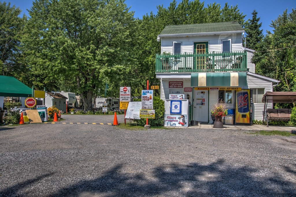 Camping Te Pee | 250 Rue Principale, Saint-Zotique, QC J0P 1Z0, Canada | Phone: (450) 267-9843
