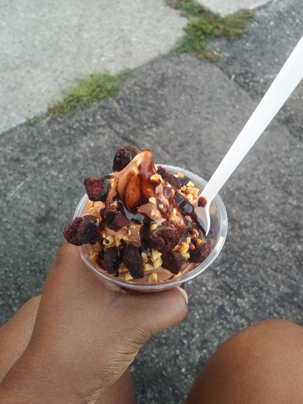 OMG Ice Cream | 122 Colborne St W, Brantford, ON N3T 1L1, Canada | Phone: (519) 750-0394
