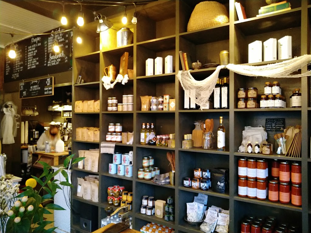Le Marché St. George | 4393 St George St, Vancouver, BC V5V 4A3, Canada | Phone: (604) 565-5107