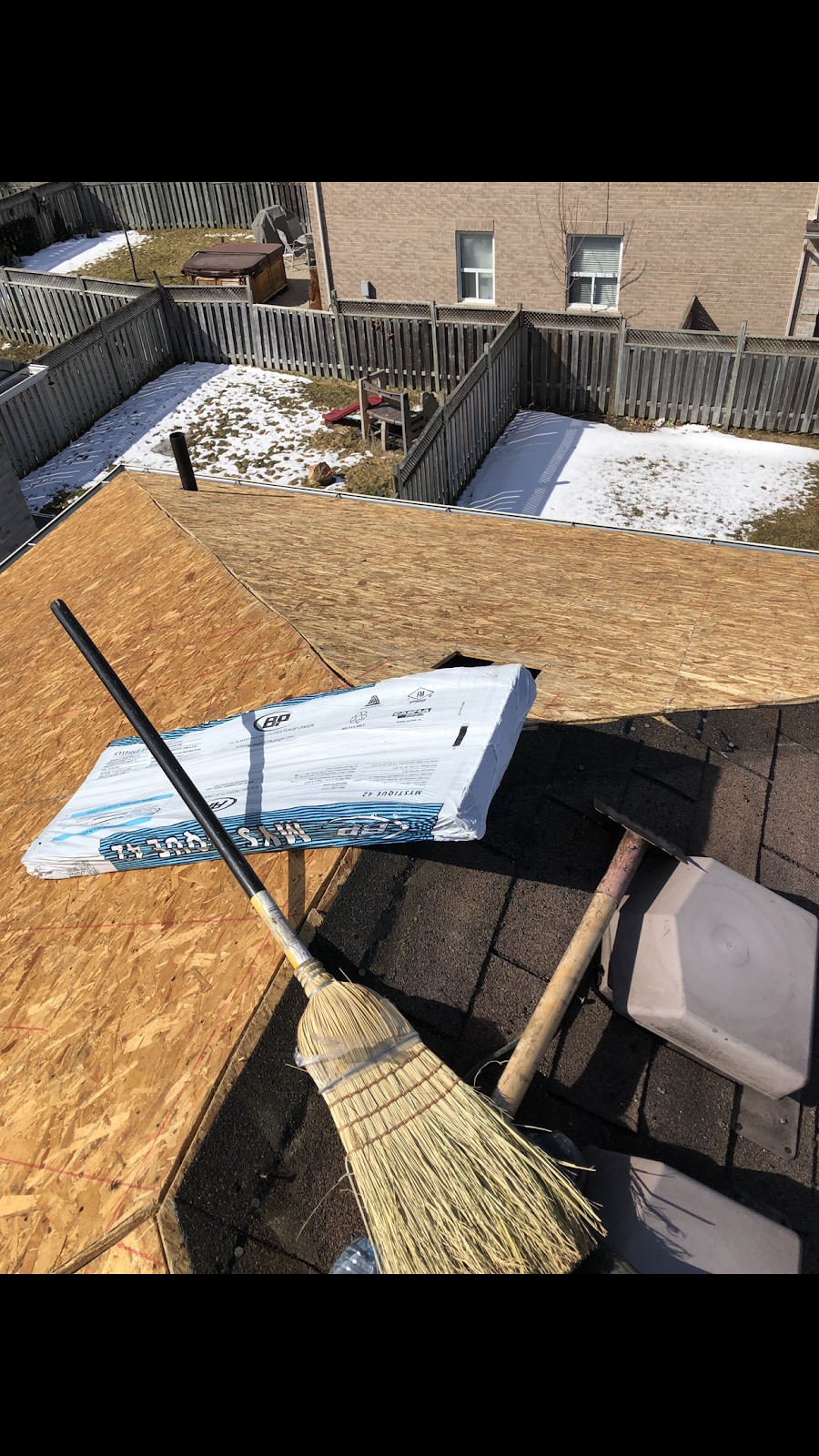 Brawn roofing | 7492, hwy 26 Box 112, Stayner, ON L0M 1S0, Canada | Phone: (705) 309-7663