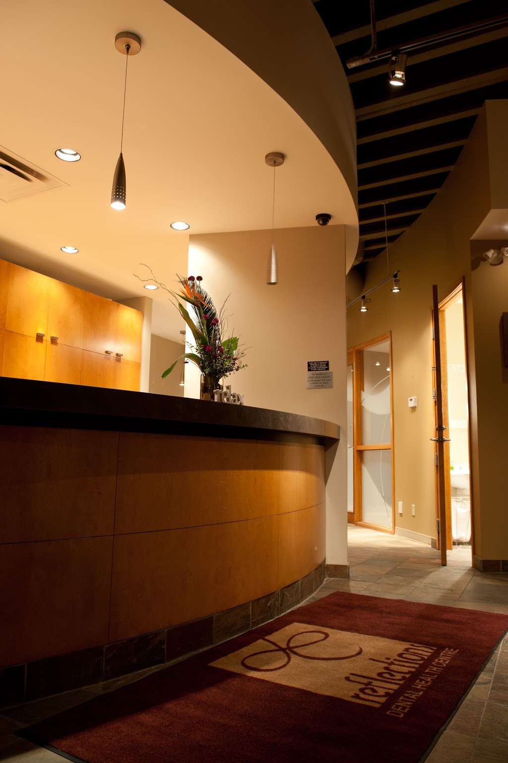 Reflections Dental Health Centre | 717 Harrow St, Winnipeg, MB R3M 3Y7, Canada | Phone: (204) 777-6453