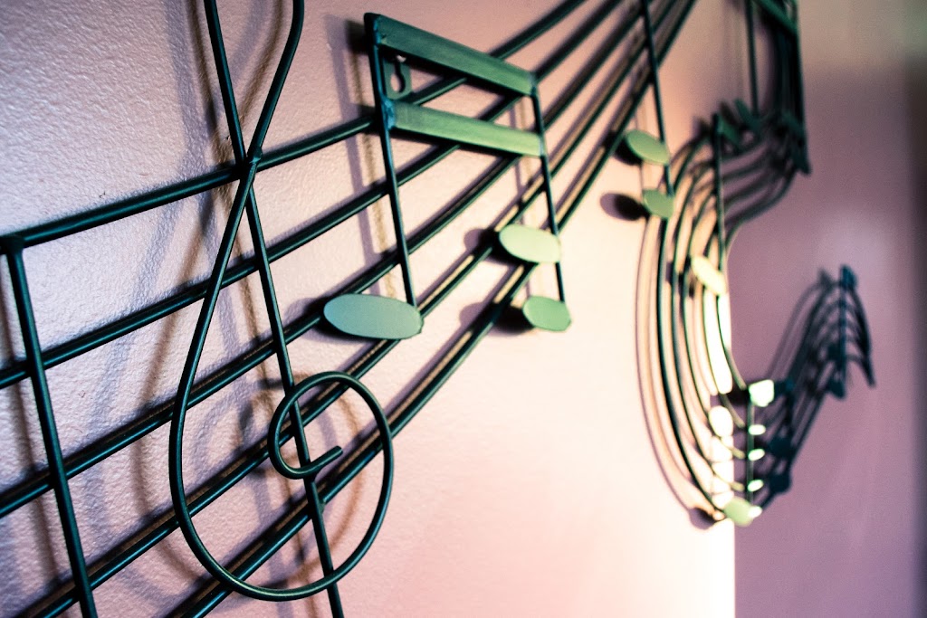 Miss Lauren Music | 109 Meadowland Cres, Spruce Grove, AB T7X 0P9, Canada | Phone: (780) 920-6717