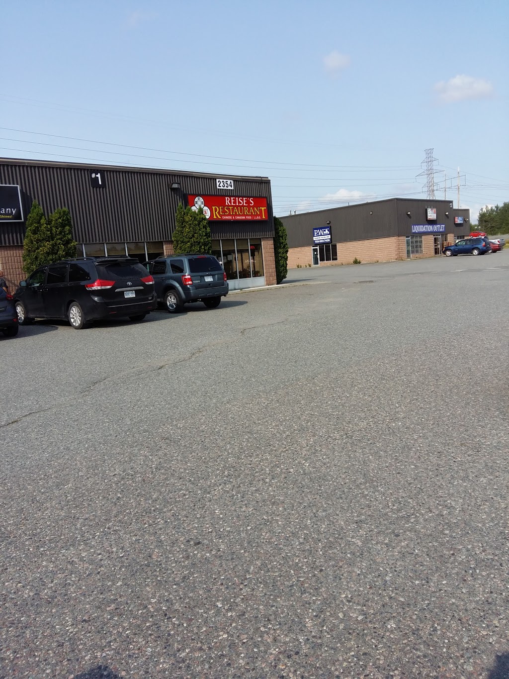 Reises Restaurant | 2354 Maley Dr, Garson, ON P3L 1P7, Canada | Phone: (705) 560-5051