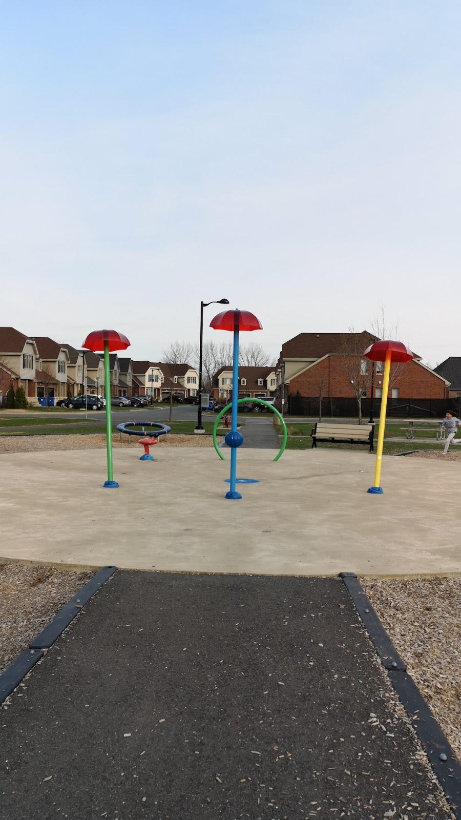 Jeux deau | 5685 Rue Carrière, Brossard, QC J4Z 0K1, Canada