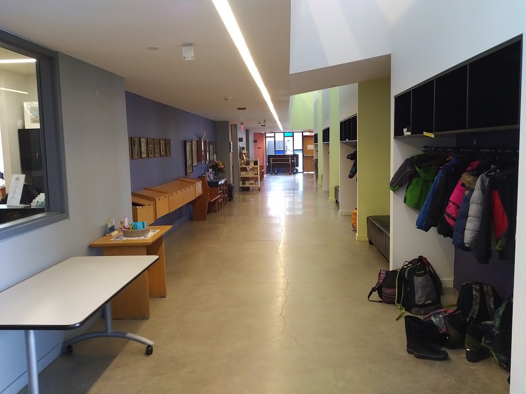Knox Presbyterian Church | 50 Erb St W, Waterloo, ON N2L 1T1, Canada | Phone: (519) 886-4150