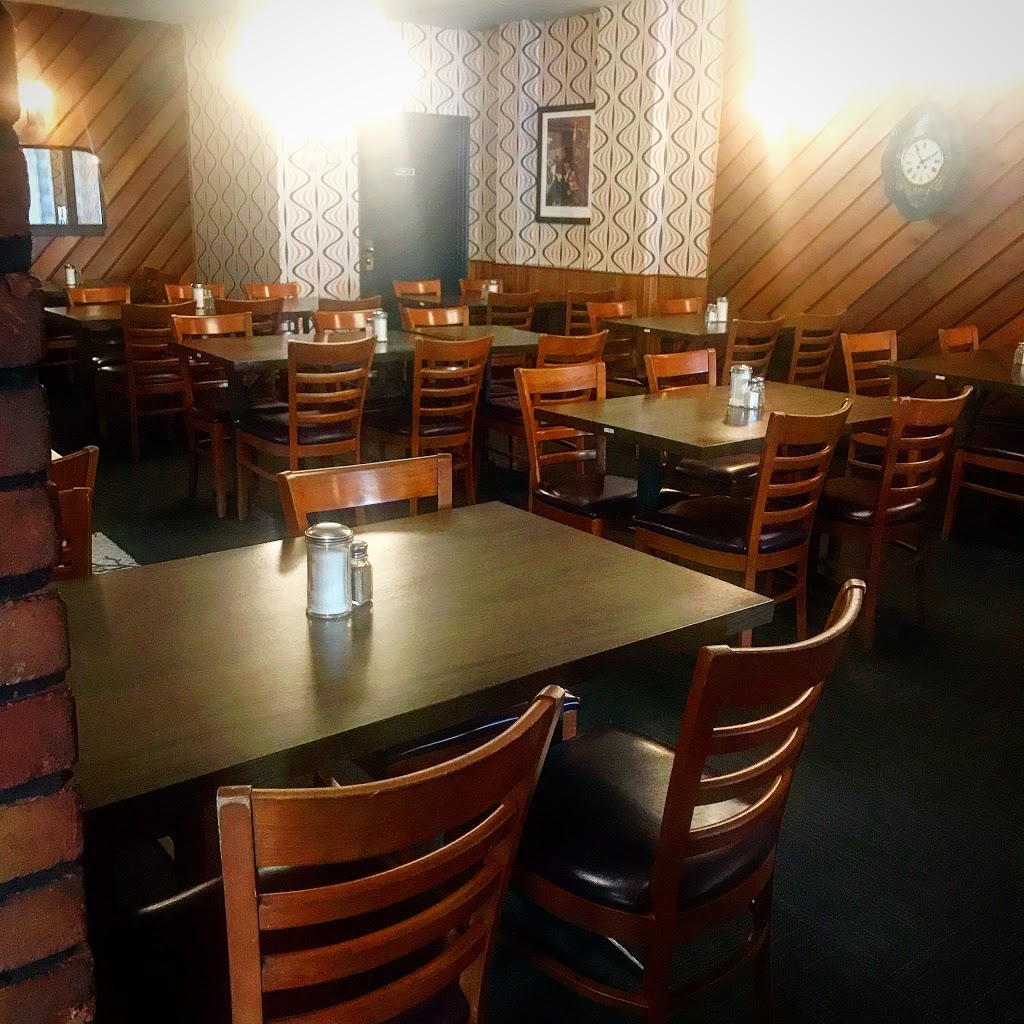 Breezy Corners Hamilton | 1145 Main St E, Hamilton, ON L8M 1P3, Canada | Phone: (905) 545-3924