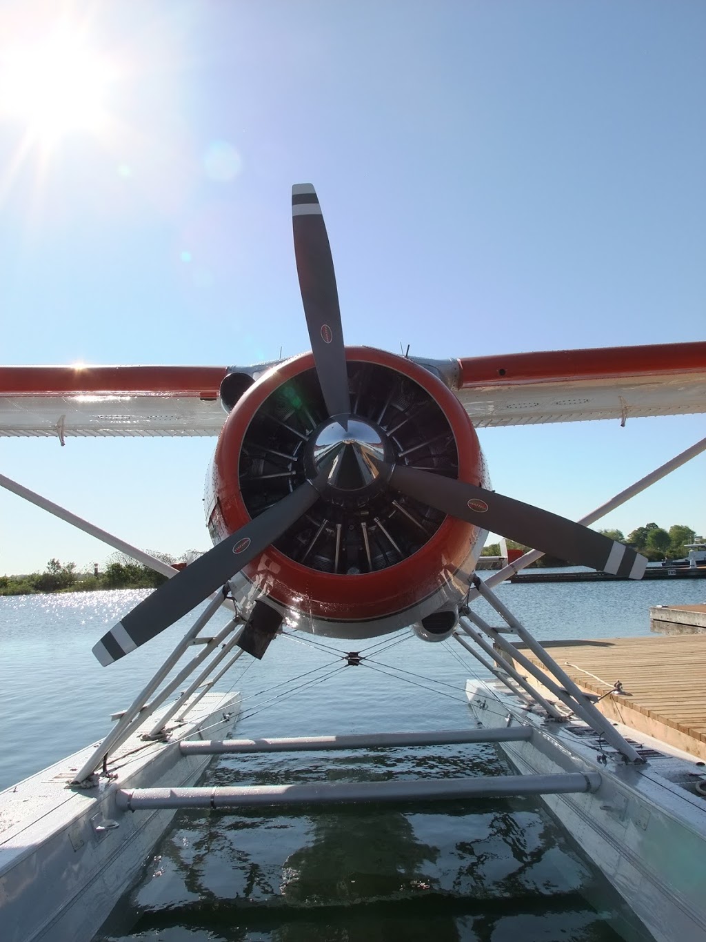 Lake Country Airways | 6422 Blue Bird St, Orillia, ON L3V 6H6, Canada | Phone: (705) 325-9838