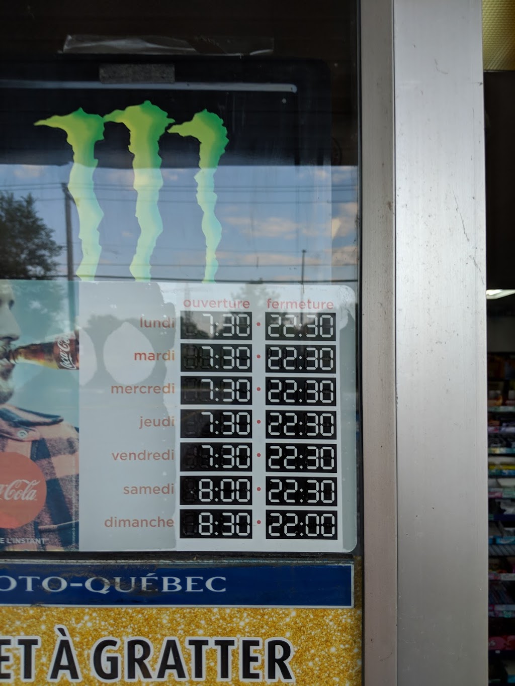 Depanneur Super Cardinal | 1751 Ave Cardinal, Dorval, QC H9P 1Y5, Canada | Phone: (514) 631-0206