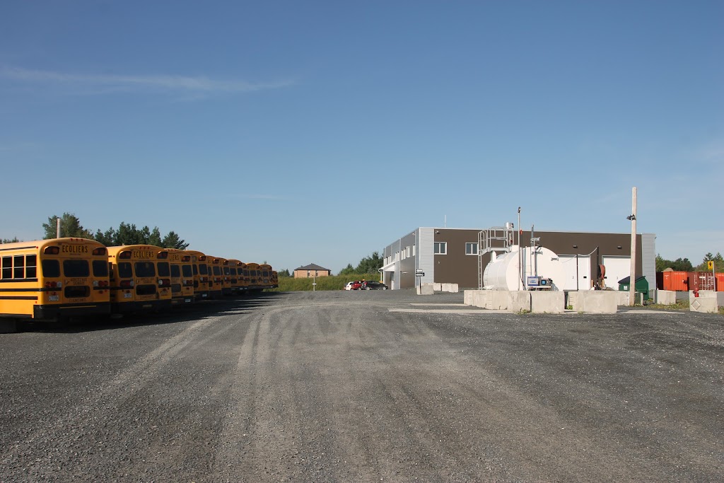 Autobus B Dion | 10, Rue Berthe Dion, Windsor, QC J1S 0B9, Canada | Phone: (819) 845-2449