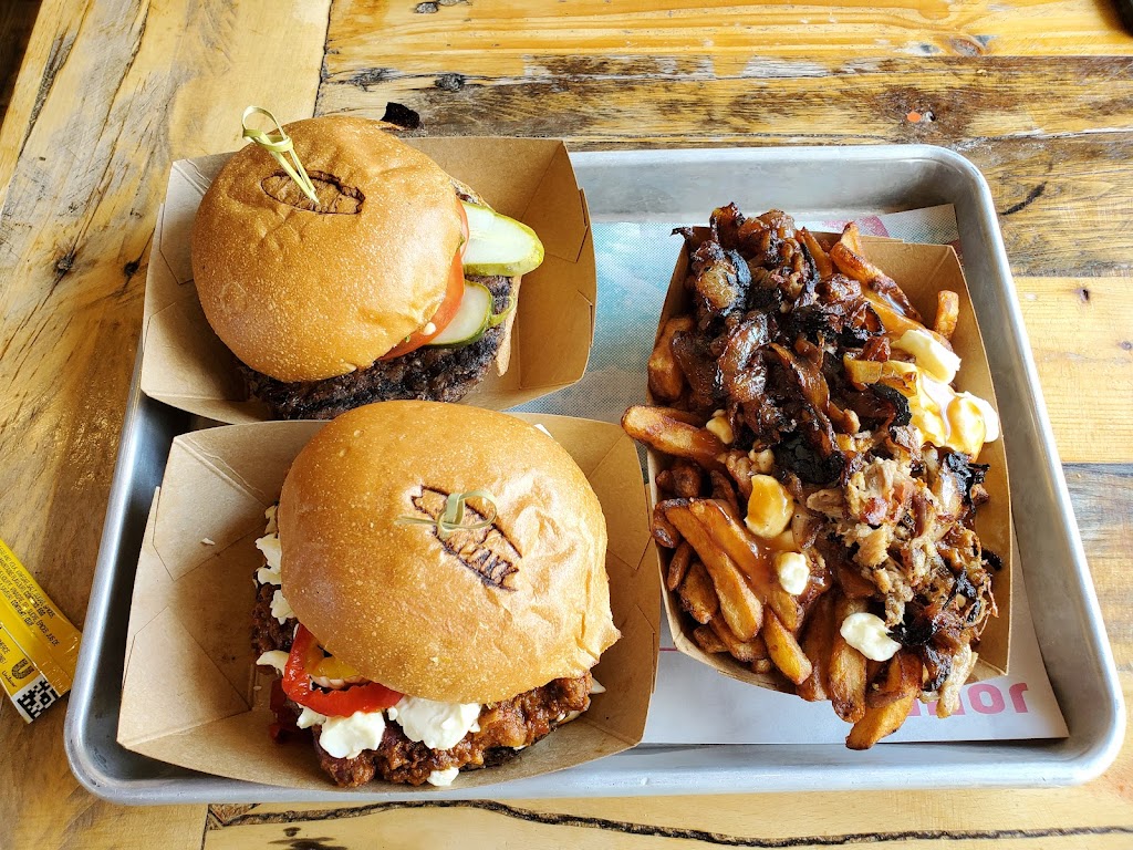 Shack Attakk Mont-Saint-Hilaire | 535 Bd Sir-Wilfrid-Laurier, Mont-Saint-Hilaire, QC J3H 4X7, Canada | Phone: (450) 339-3903