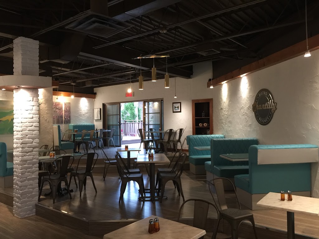 Chantilly Beignes Bistro | 619 Rue Principale, Laval, QC H7X 1C7, Canada | Phone: (450) 969-9619