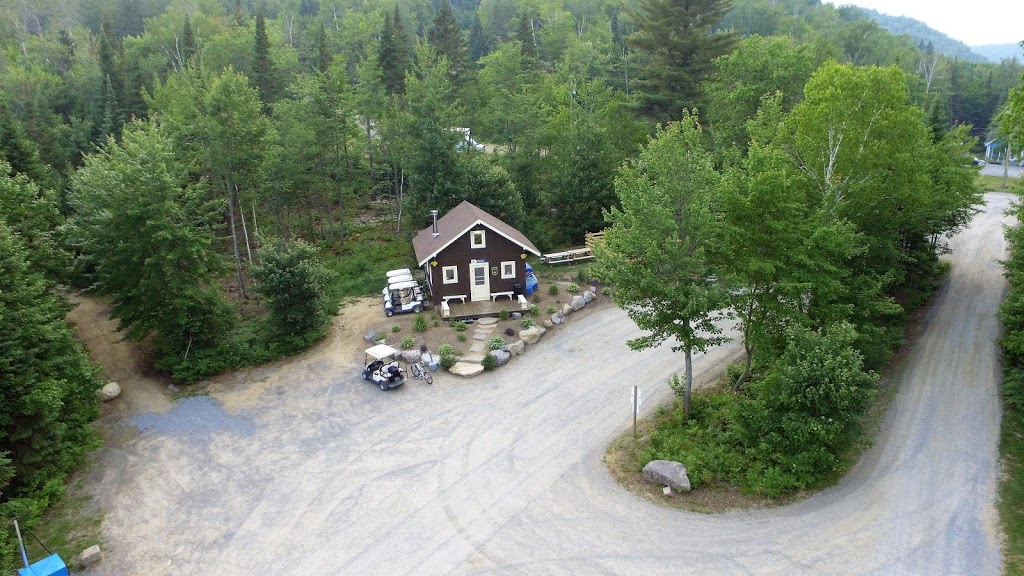 Domaine Vacances Doncaster | 2211 Chemin des Menhirs, Sainte-Lucie-des-Laurentides, QC J0T 2J0, Canada | Phone: (819) 323-2267