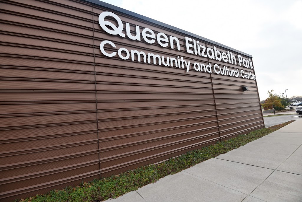 Queen Elizabeth Park | Oakville, ON L6L 2G6, Canada