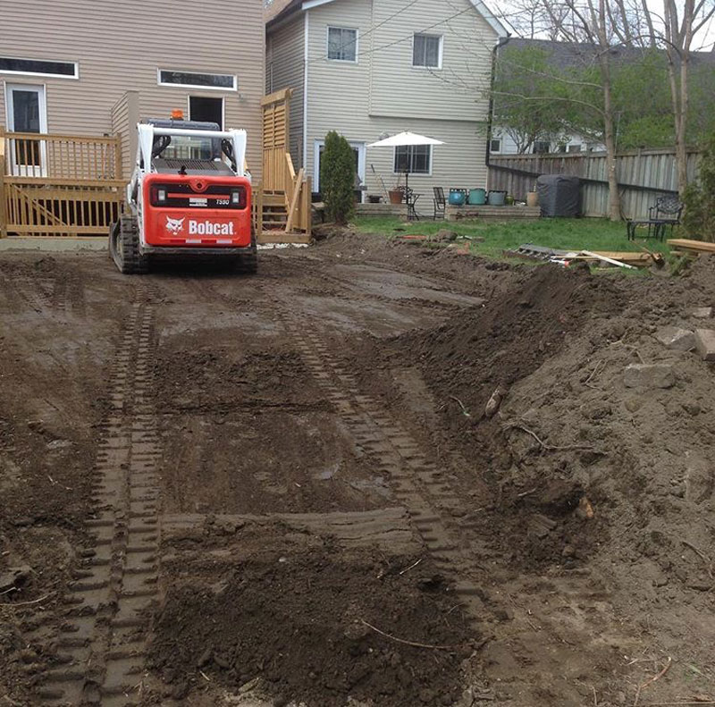 Pauls Bobcat Services | 37 Saxon Rd, Barrie, ON L4M 7G8, Canada | Phone: (416) 953-4094