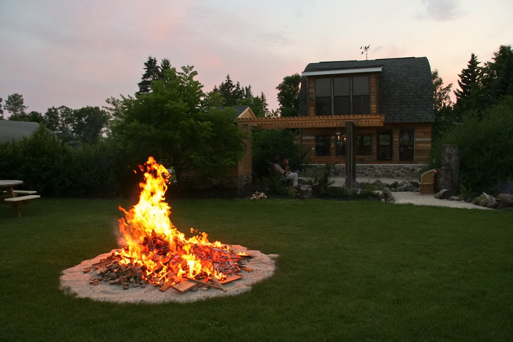 Inn Among The Willows | Lot 6087 Hwy 30, Altona, MB R0G 0B0, Canada | Phone: (204) 823-1692