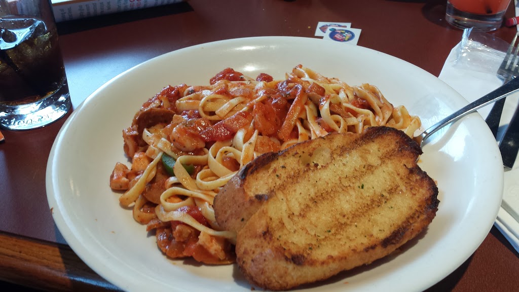 Boston Pizza | 25 Cinemart Dr, Scarborough, ON M1B 6H6, Canada | Phone: (416) 282-0770