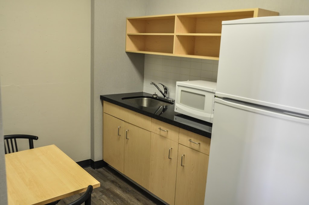Residence & Conference Centre - Oakville | 1410 Trafalgar Rd, Oakville, ON L6H 6W4, Canada | Phone: (905) 815-4150