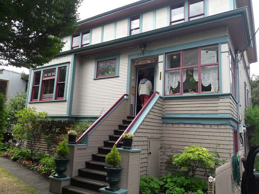 Marketas Bed and Breakfast | 239 Superior St, Victoria, BC V8V 1T4, Canada | Phone: (250) 384-9844